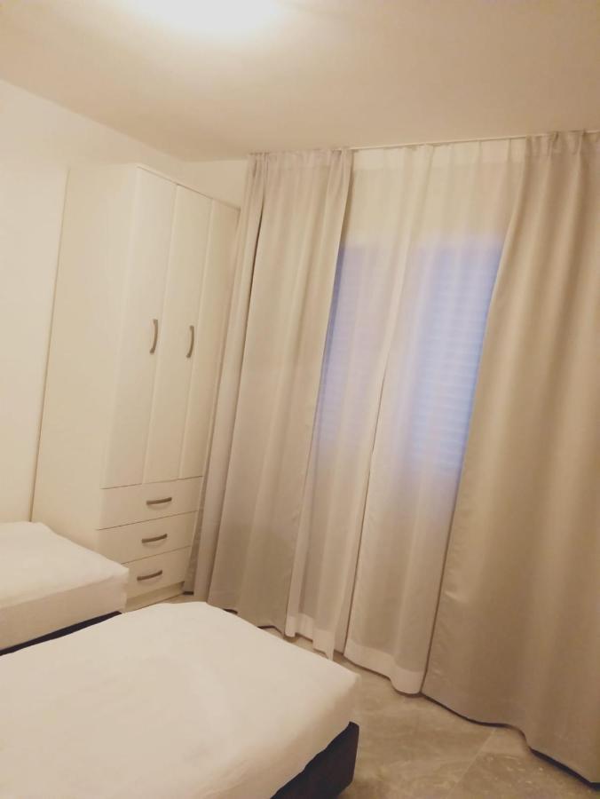Sandy Apartment نين المظهر الخارجي الصورة